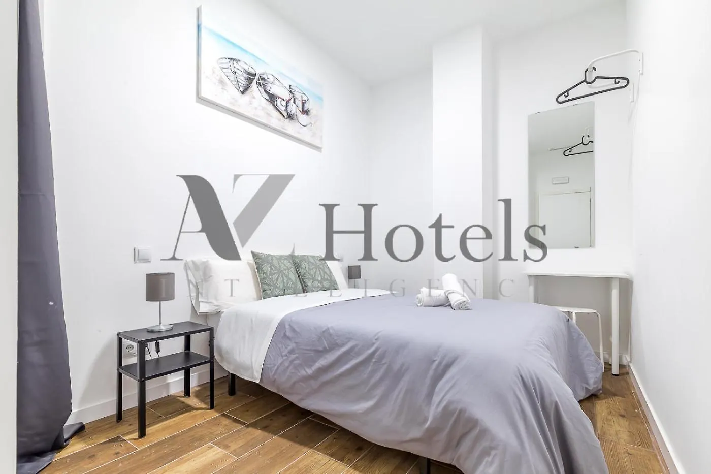 Ayz Luis Cabrera-Auto Check-In Property Madrid 0*,