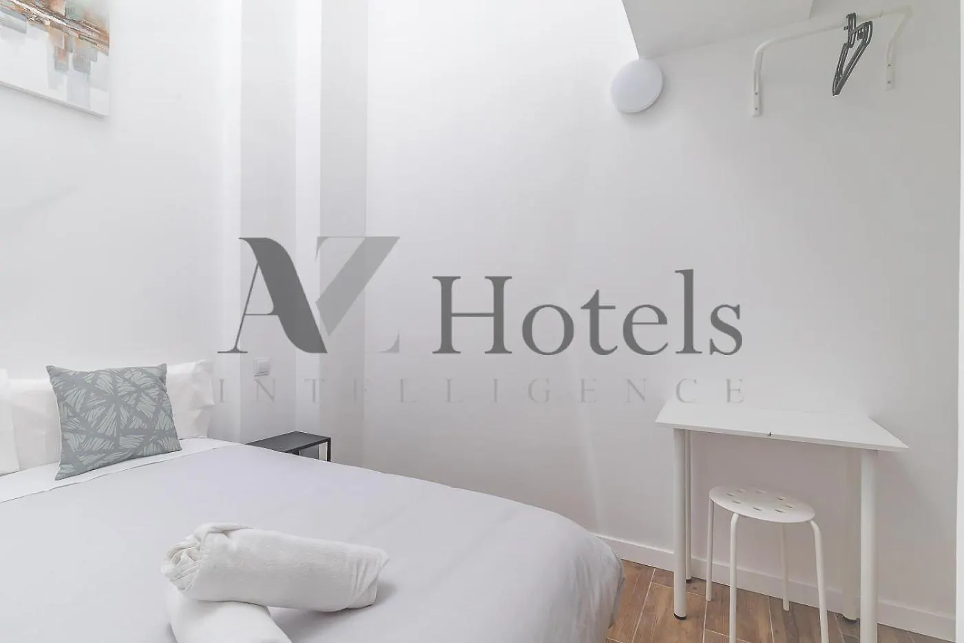 Ayz Luis Cabrera-Auto Check-In Property Madrid Spain
