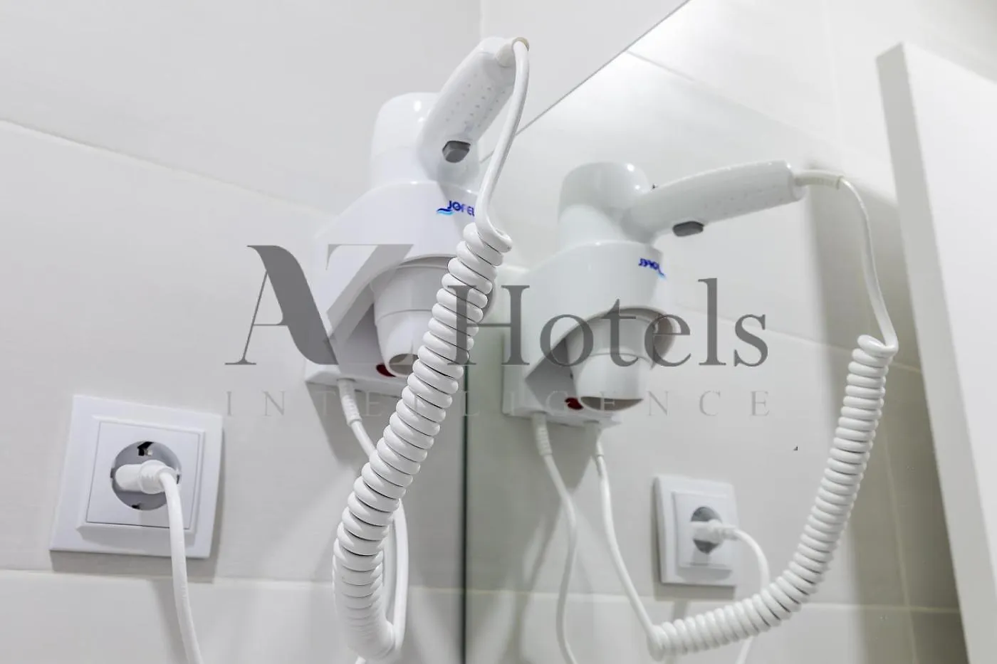 Hotel Ayz Luis Cabrera-Auto Check-In Property Madrid