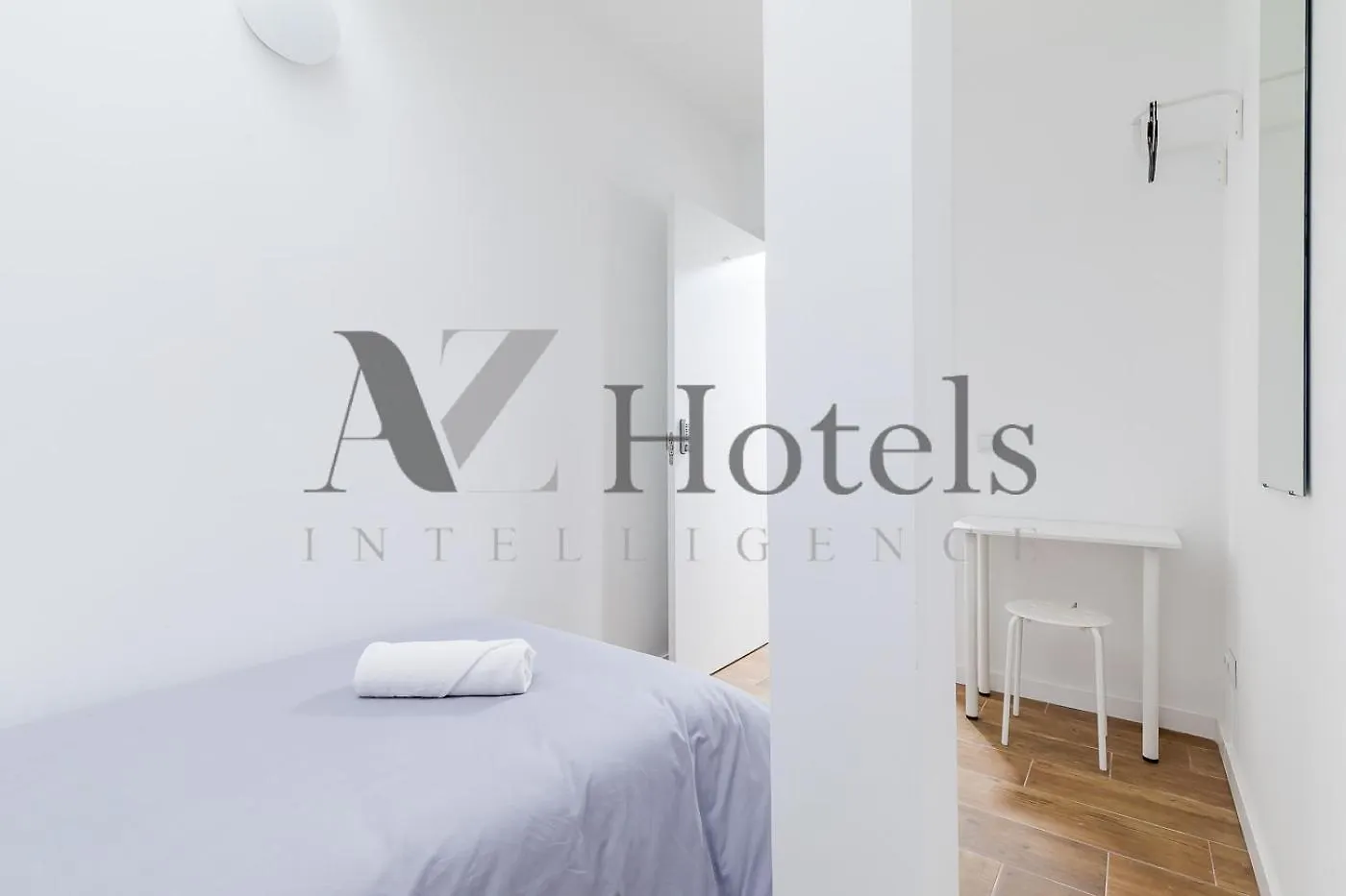 Ayz Luis Cabrera-Auto Check-In Property Madrid